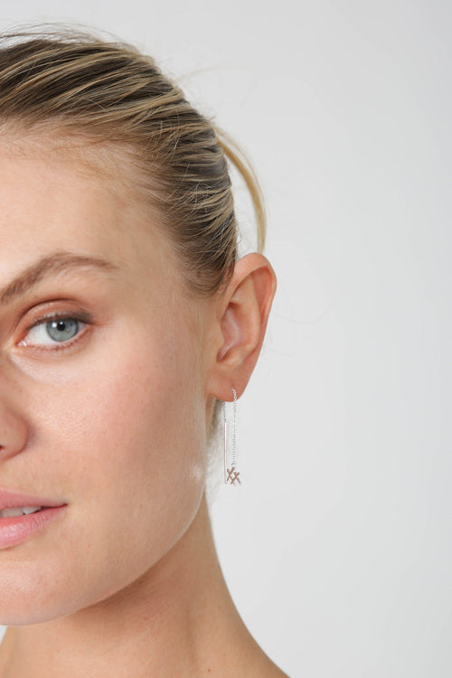 xx thread earring / silver