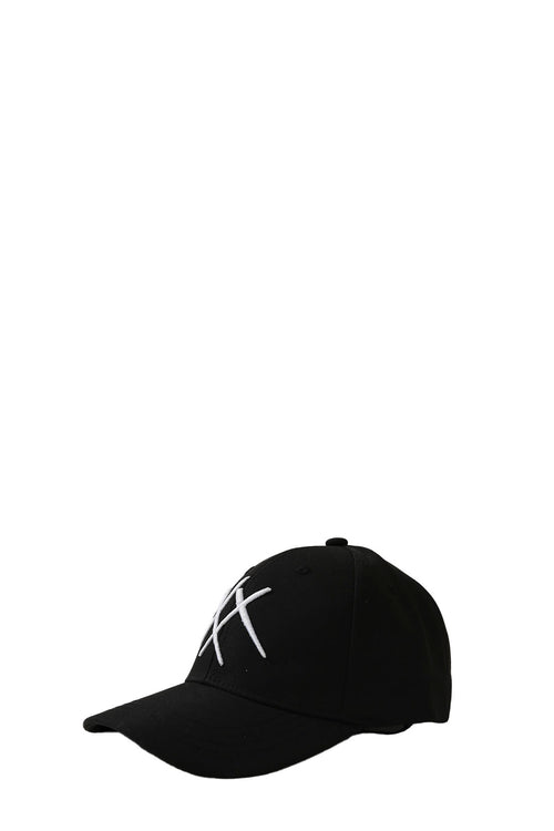 xx cap / black|white