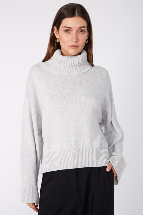 ambient sweater / silver marle