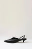 arrow slingback heel / black