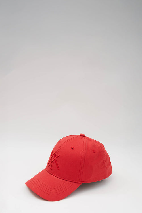 xx cap / washed red