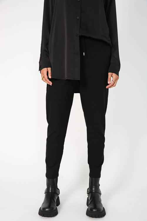 continual pant / black