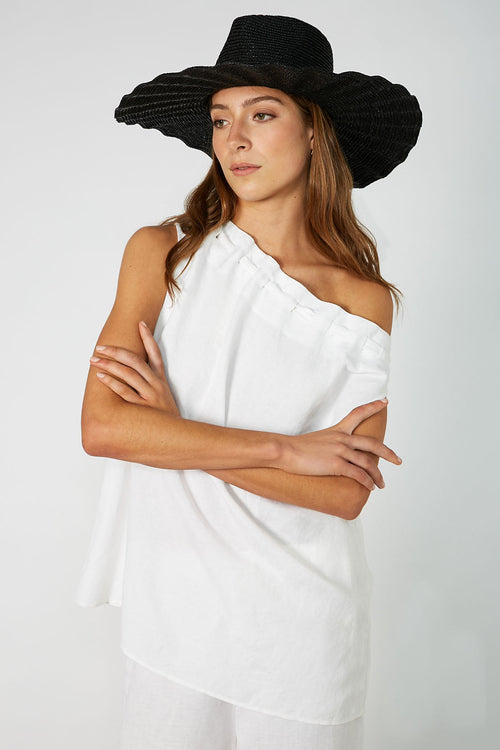 ruff straw hat / black