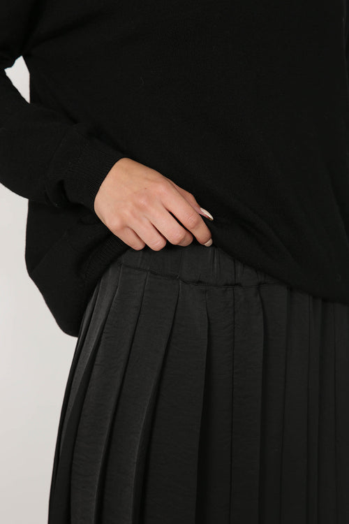 pleating skirt / black