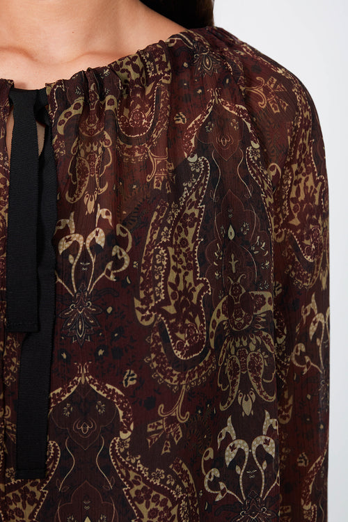 serene top / dark sangria paisley