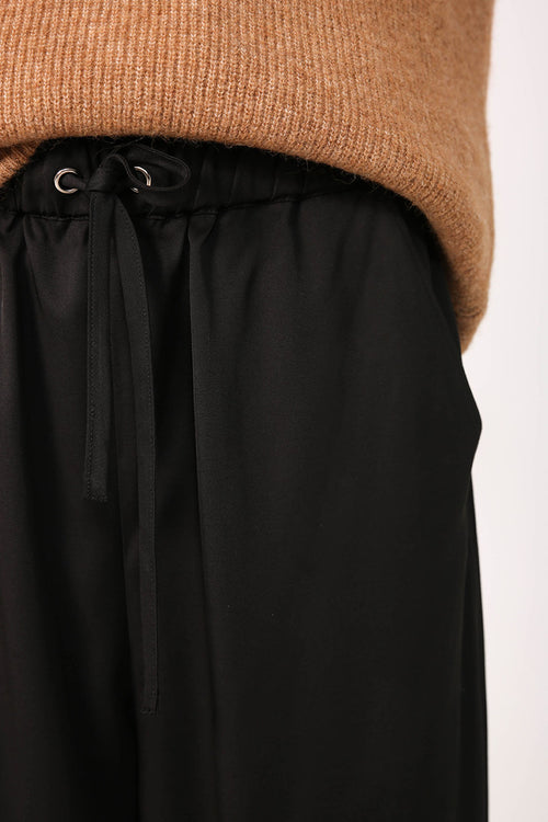 tone pant / black