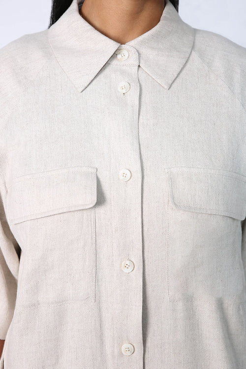 onward short sleeve shacket / natural marle