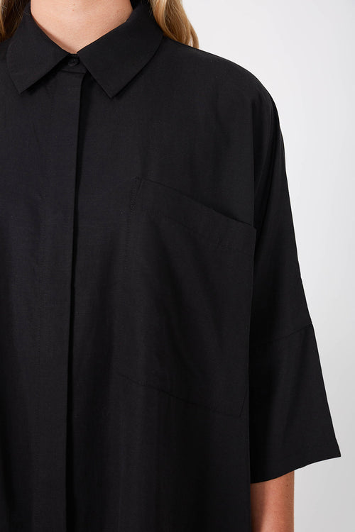 restrict tunic shirt / black