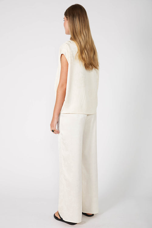 inter short sleeve top / cream flower jacquard