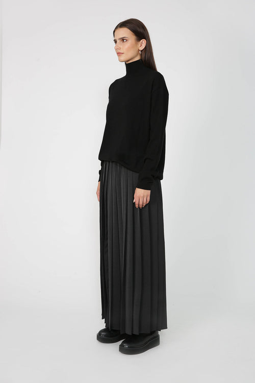 pleating skirt / black