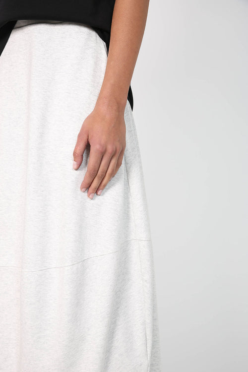 spin skirt / white marle