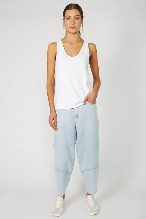 glazed tank / white