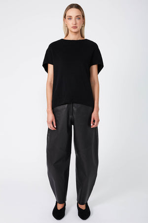 sphere sweater / black