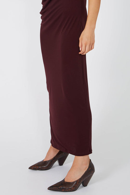 aim heel / sangria snakeskin