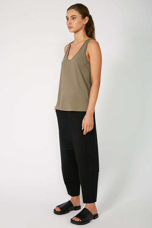 glazed tank / taupe moss