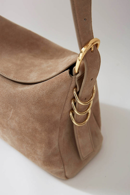 d ring suede bag / warm taupe
