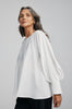 raven top / white