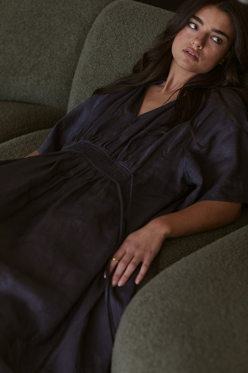 anchored midi dress / deep navy