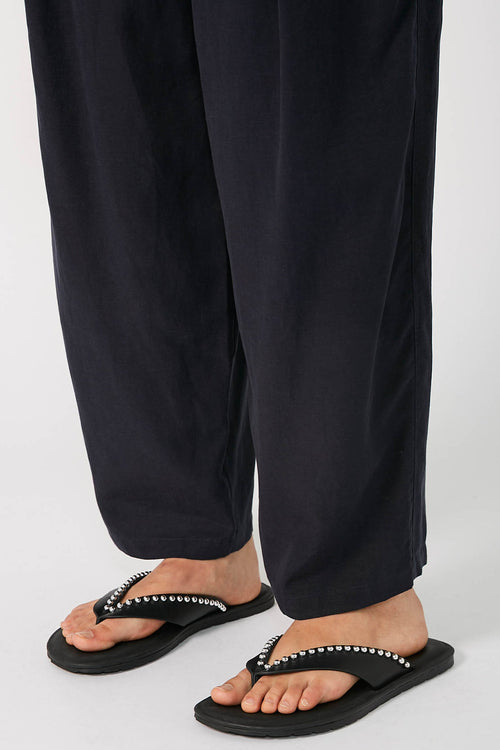 slant thong / black|silver