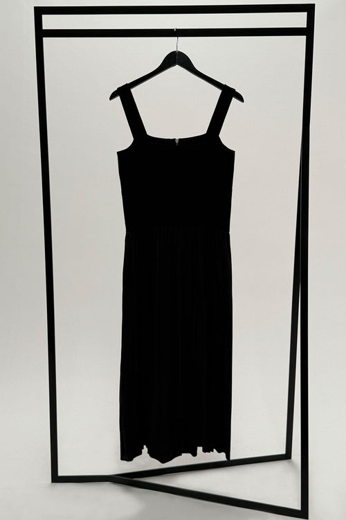 garrison dress / black