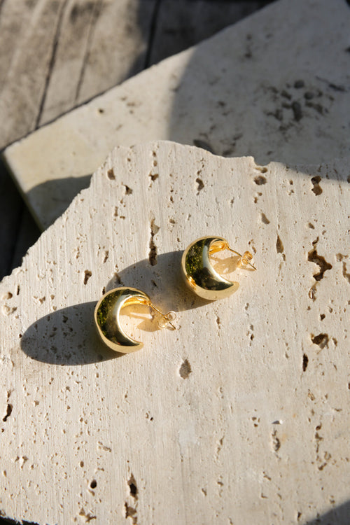 mini orb earring / gold