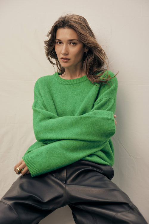 server sweater / bright green