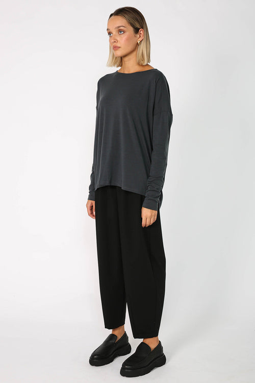 flurry top / gunmetal grey