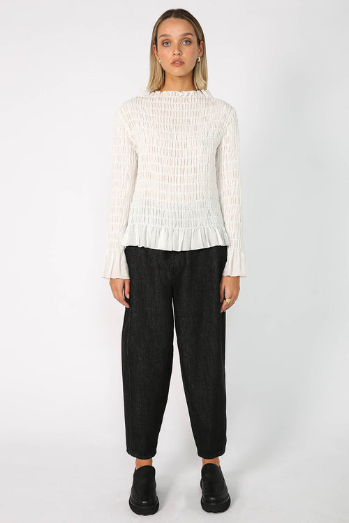 incept top / white