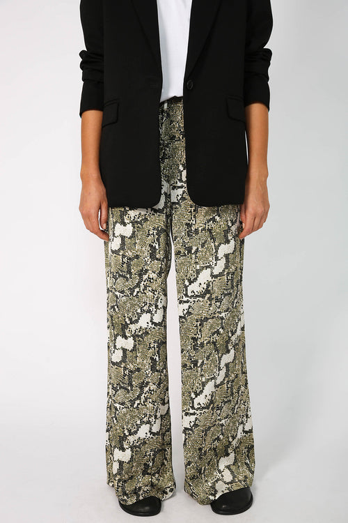 frame pant / pixelated snake green