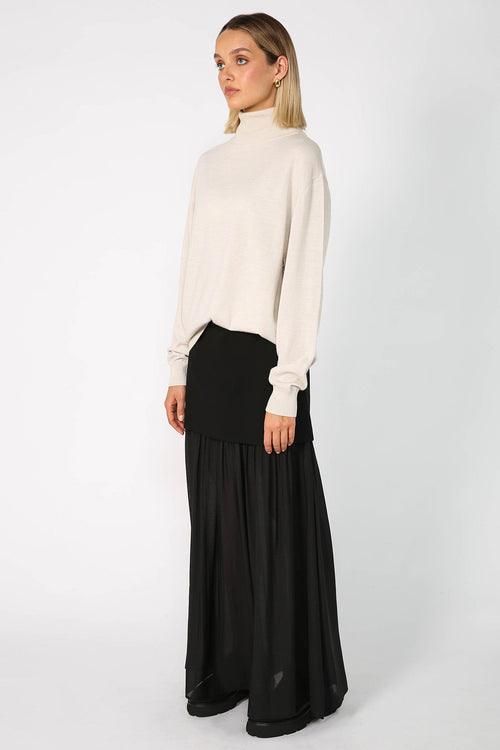 resin skirt / black