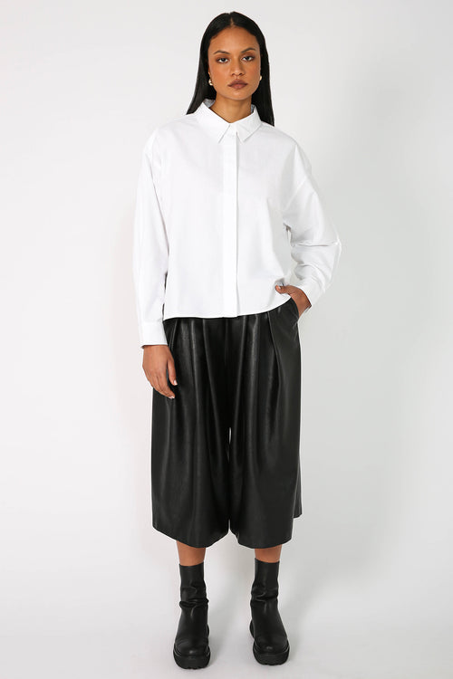 evaded shirt / white