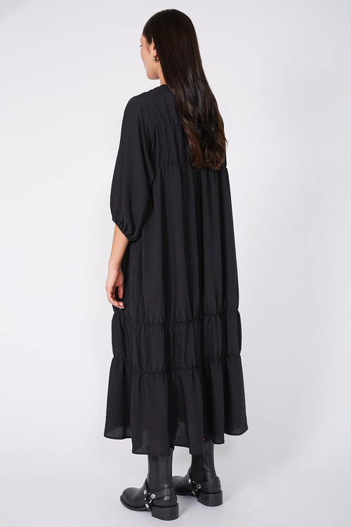 section dress / black