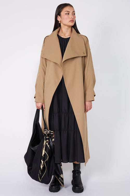 section dress / black