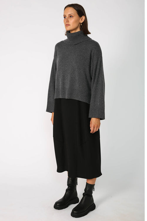 ambient sweater / storm grey
