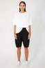 ahead short / black