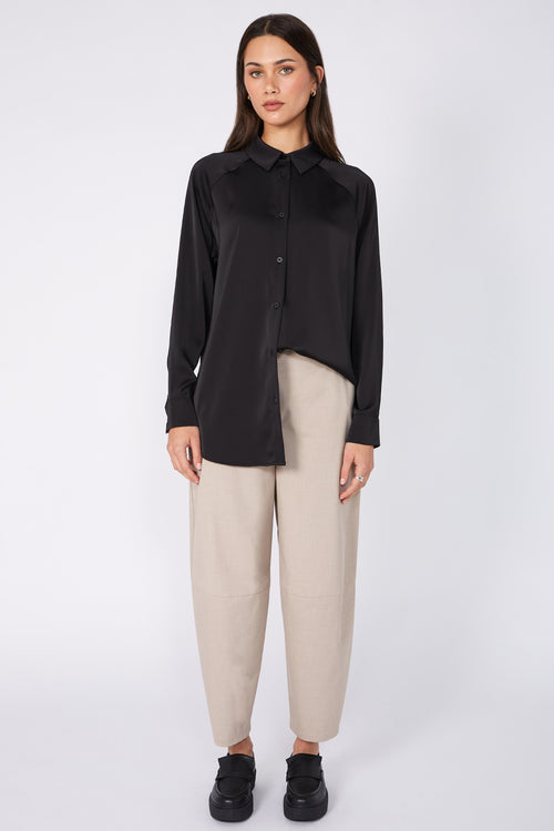 ahead tailored pant / natural