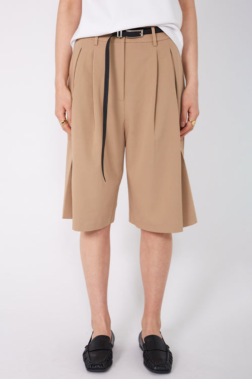 allot short / camel