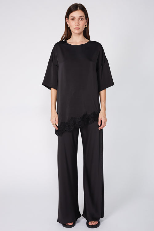 angled lace top / black