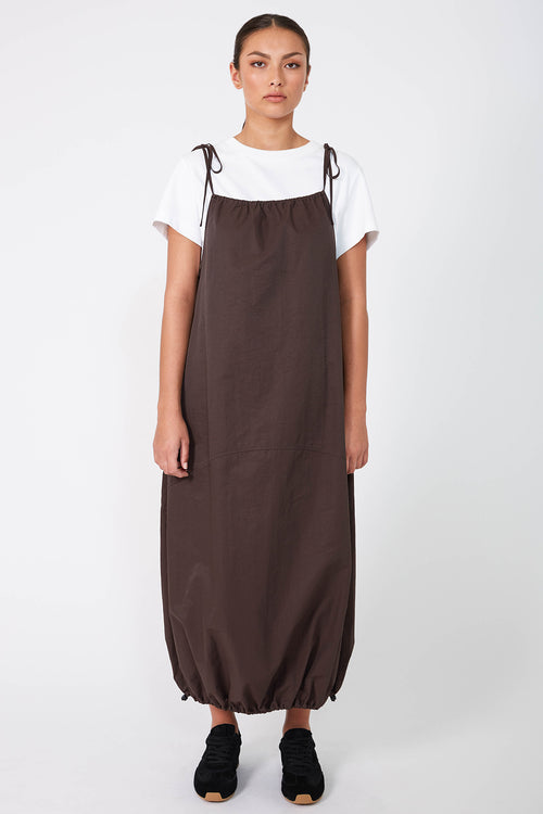 ash pinnie dress / chocolate brown