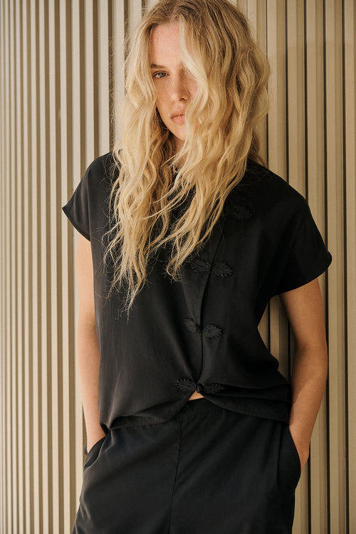 aspect shirt / black