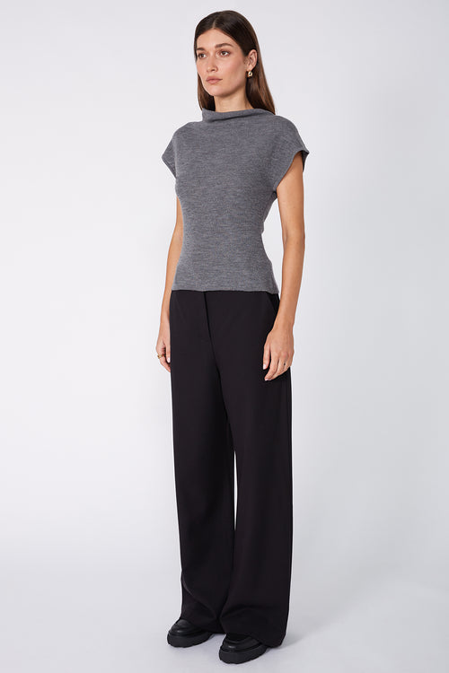 avoid vest sweater / grey marle