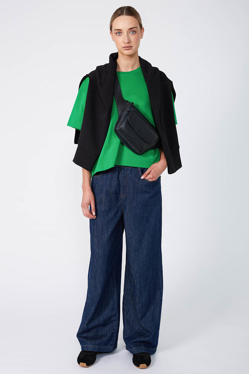 boxed tee / leaf green