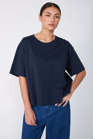 boxed tee / navy