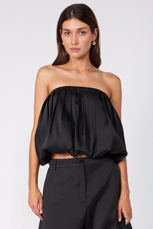 bubble crop / black