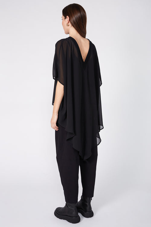 caped crop / black