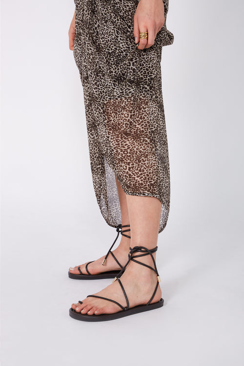 charm sandal / dark chocolate brown