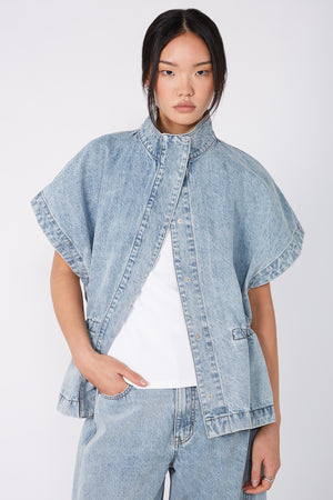 clinched vest / faded blue stonewash