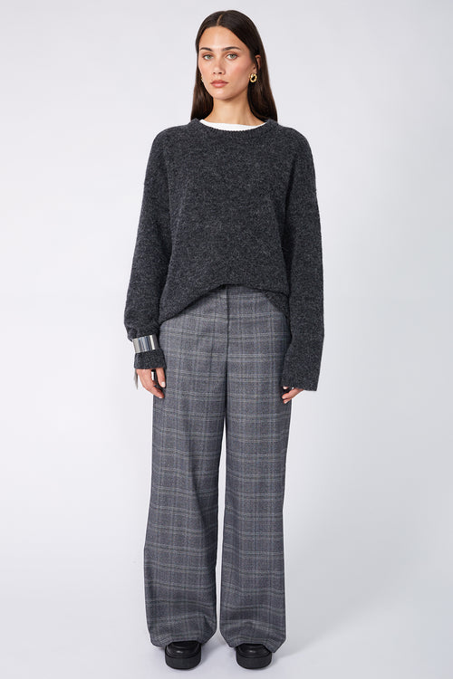 coached tailored pant / grey marle plaid