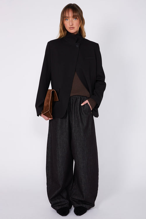 composed sweater / chocolate marle