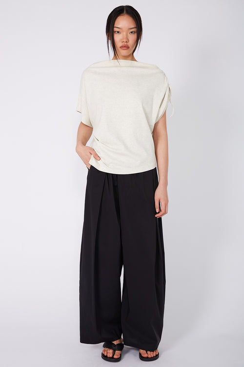 disclose tee / cream marle